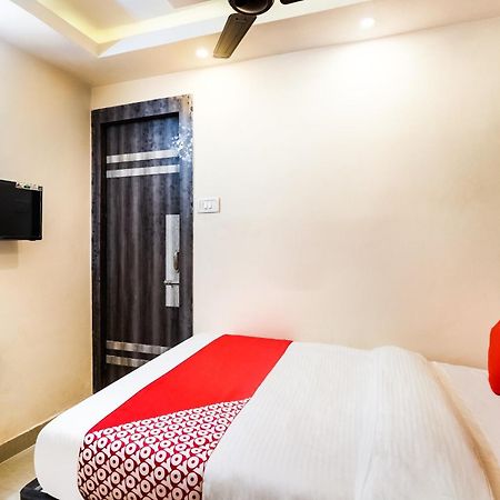 Hotel O Kuber Residency Near Birla Mandir Калькутта Экстерьер фото