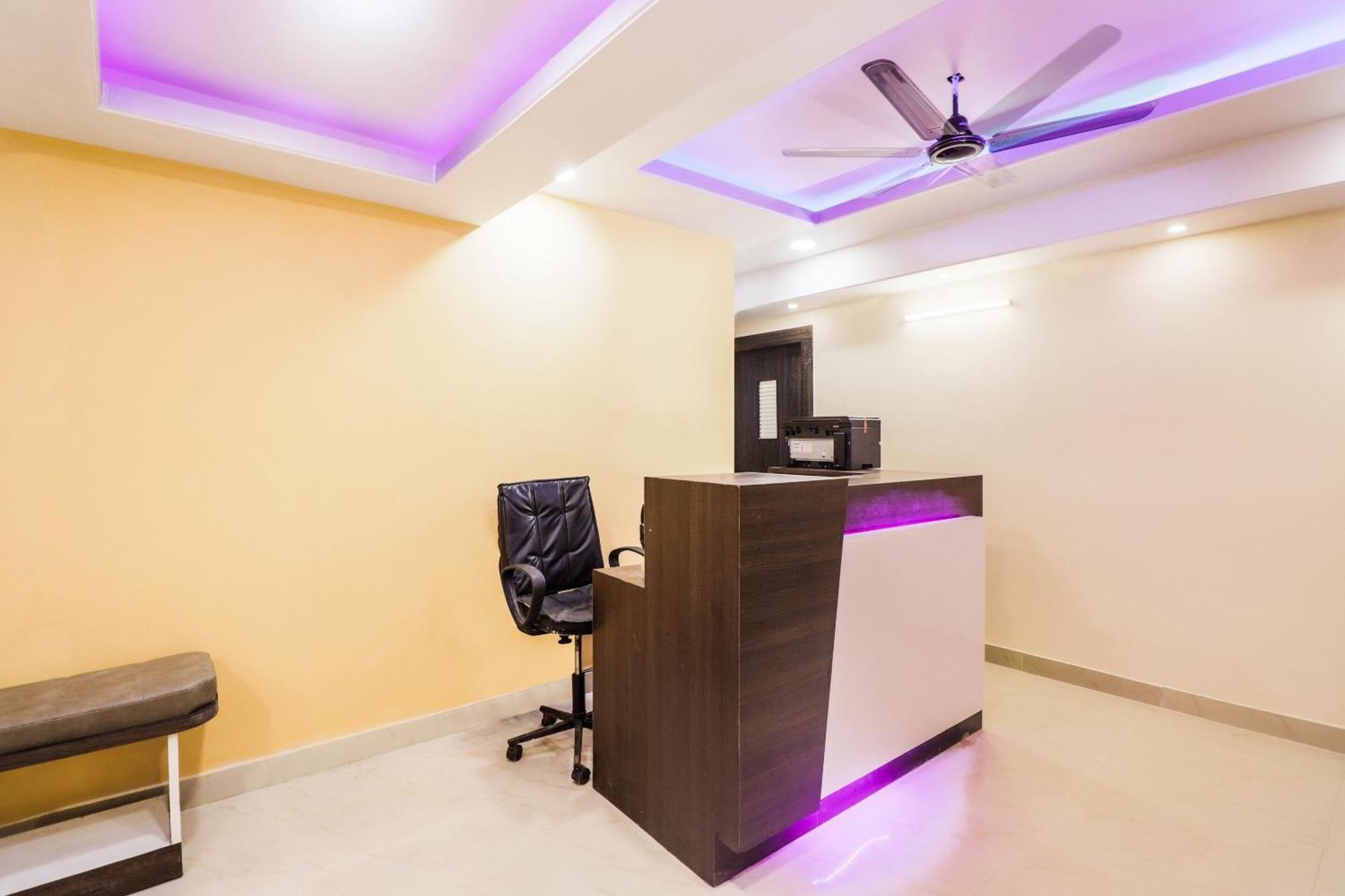Hotel O Kuber Residency Near Birla Mandir Калькутта Экстерьер фото