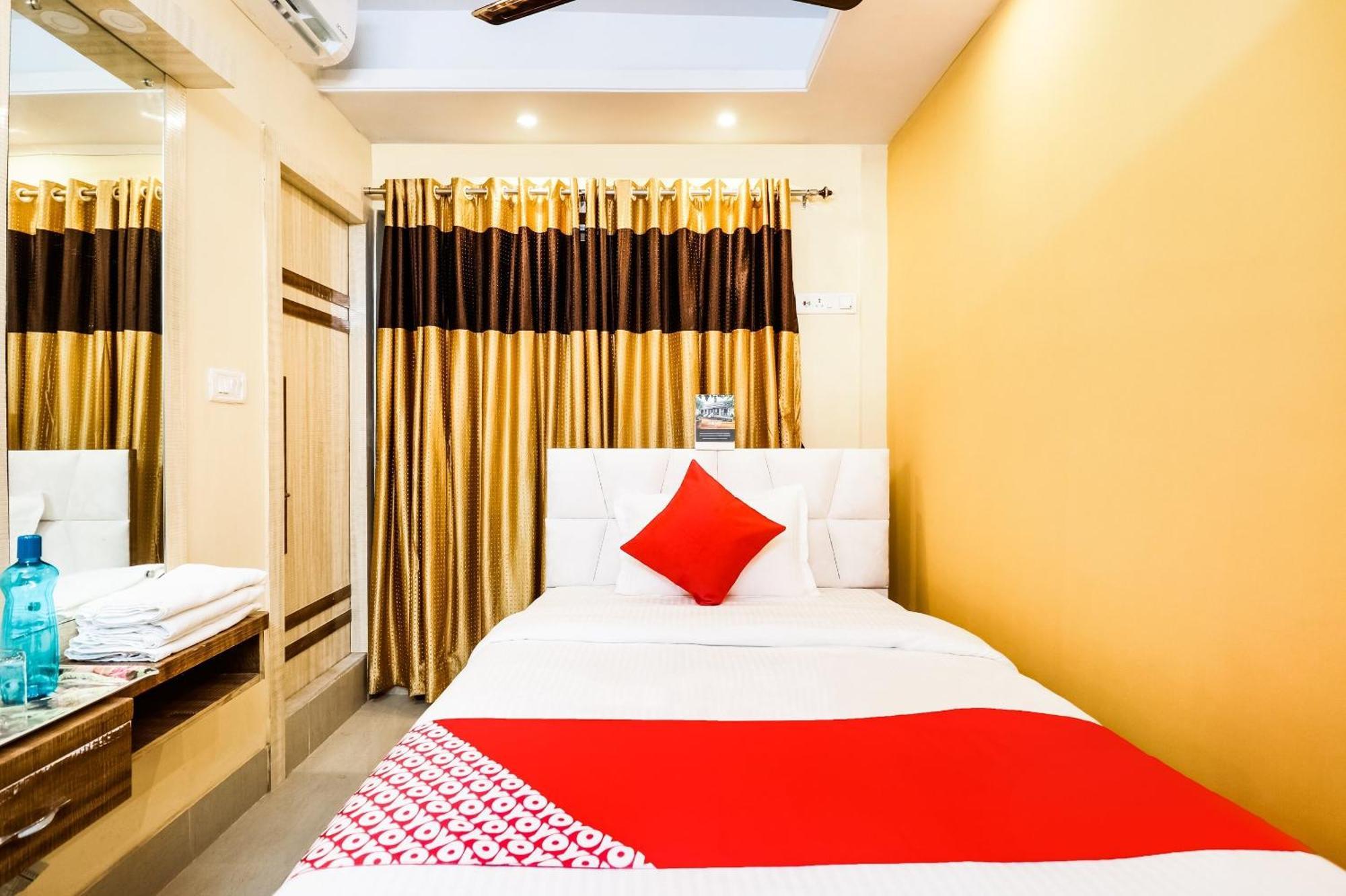 Hotel O Kuber Residency Near Birla Mandir Калькутта Экстерьер фото
